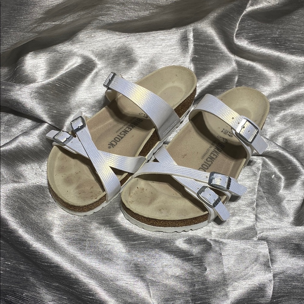 Birkenstock Franca Birko-Flor Shiny White Size 39, US 8-8.5  EUC no box